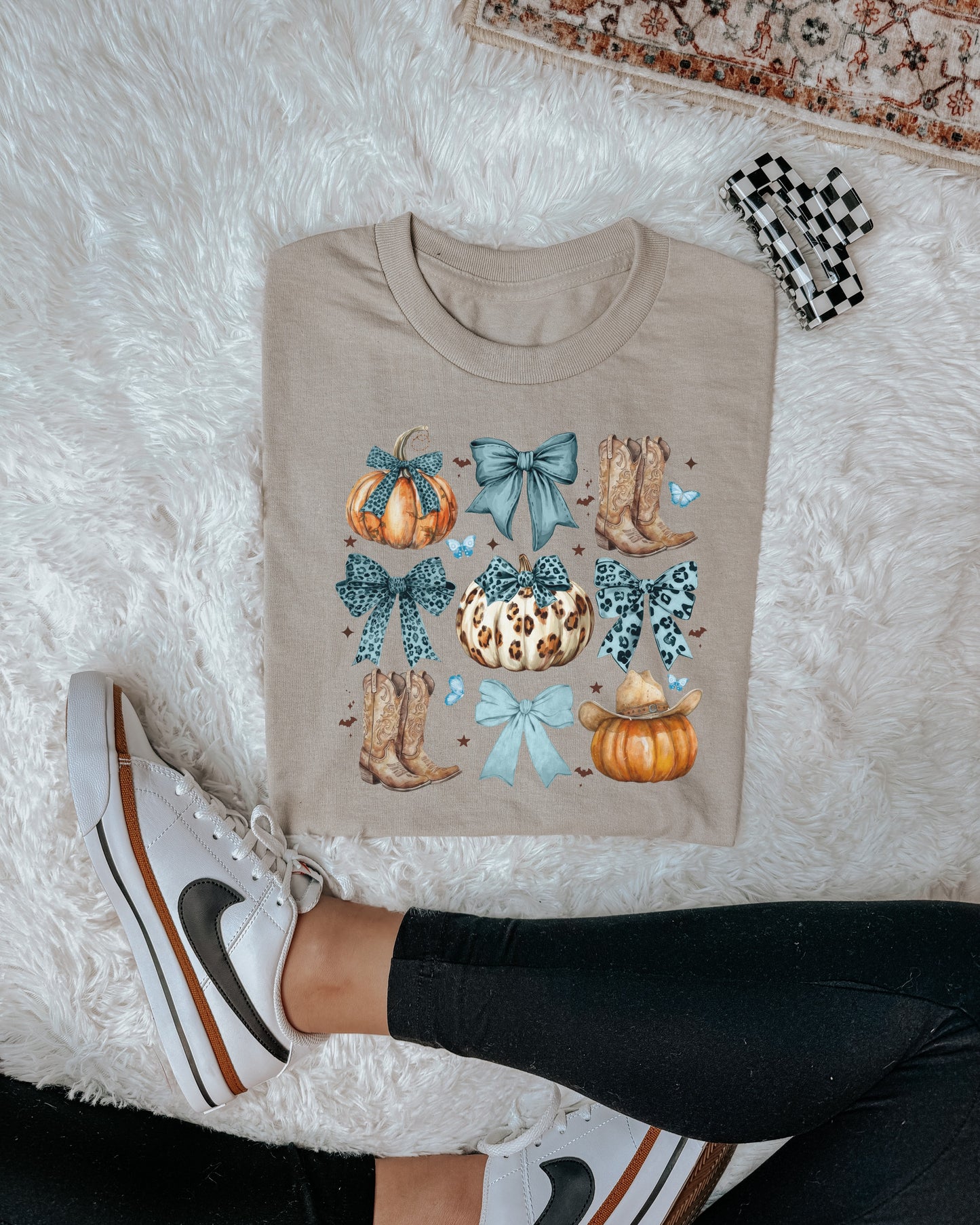 Turquoise Pumpkin Tee (Sand)