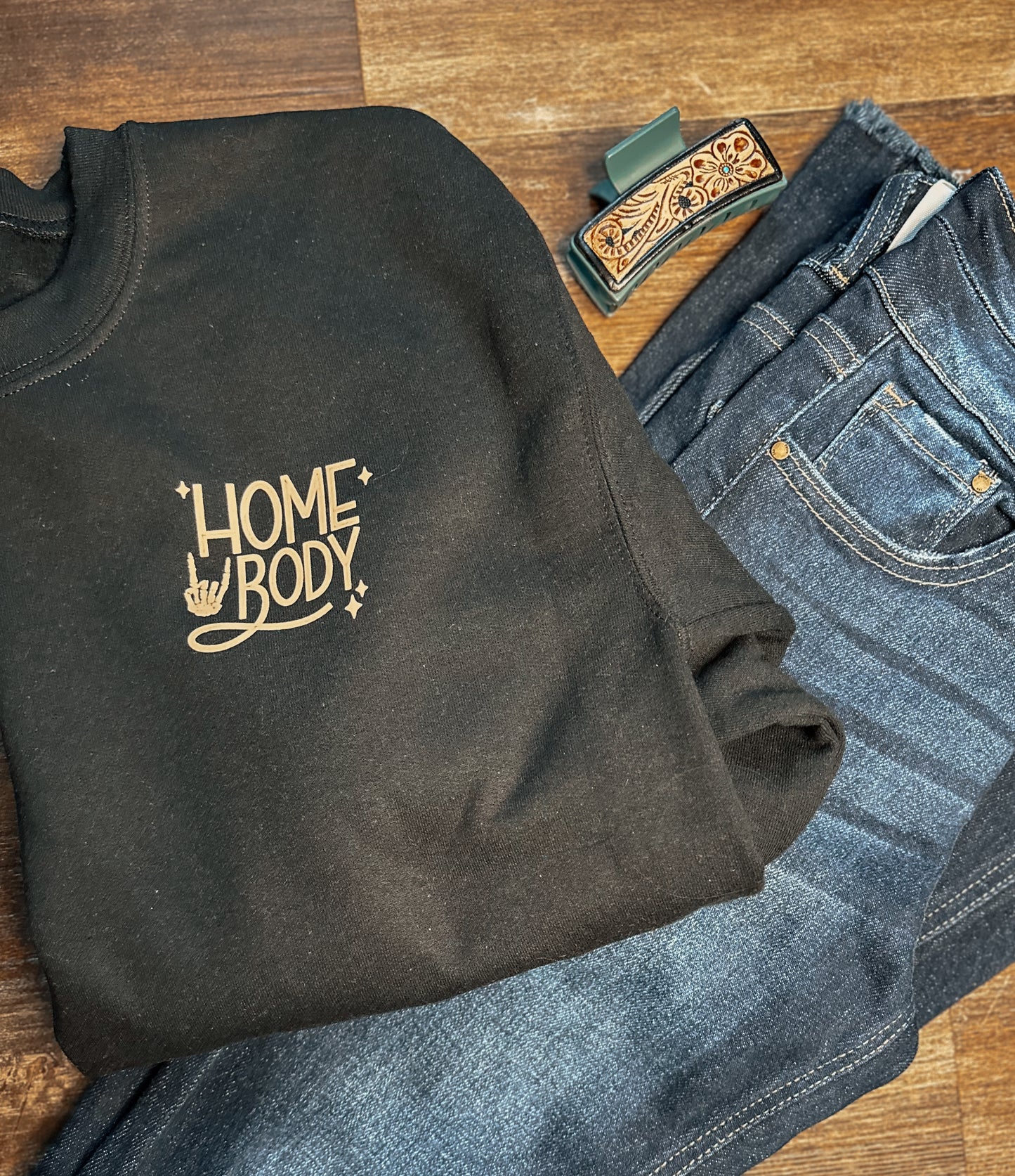 Homebody Crewneck Tan Lettering